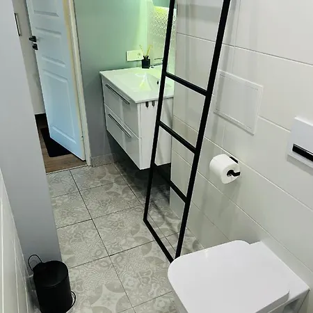 Apartment The Right Coast With Free Private Parking *