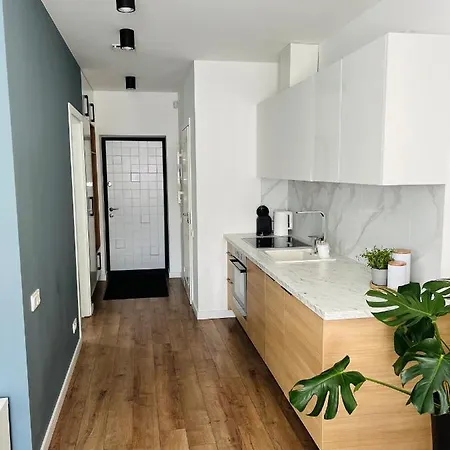 Apartment The Right Coast With Free Private Parking *