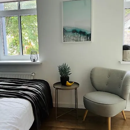 Apartment The Right Coast With Free Private Parking *