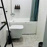 The Right Coast With Free Private Parking * Riga