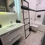The Right Coast With Free Private Parking Apartamento Riga